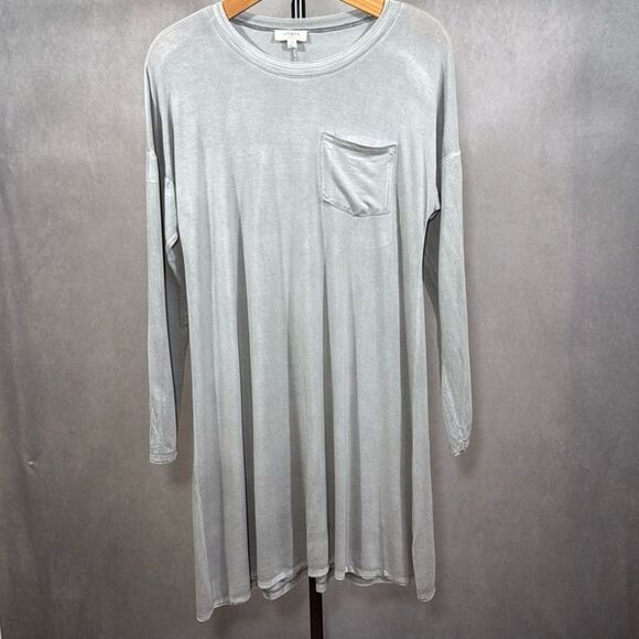 Mineral Washed Long Sleeve Dress w/ pocket - Picture 4 of 6